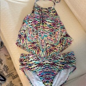 Kenneth Cole Reaction tribal print tankini